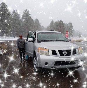 Meet your Posher, Claudia